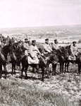 Generalul bulgar Radko Dimitriev (centru) și alți ofițeri bulgari, pe câmpul de bătălie de la Lüleburgaz, octombrie 1912 (foto: Ghetty Images)