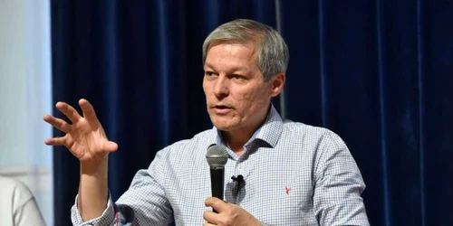 Dacian Cioloş FOTO impreunapentruromania ro