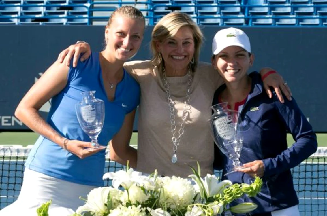 Simona Halep si Petra Kvitova dupa finala de la New Haven din 2013Foto: Doartenis.ro