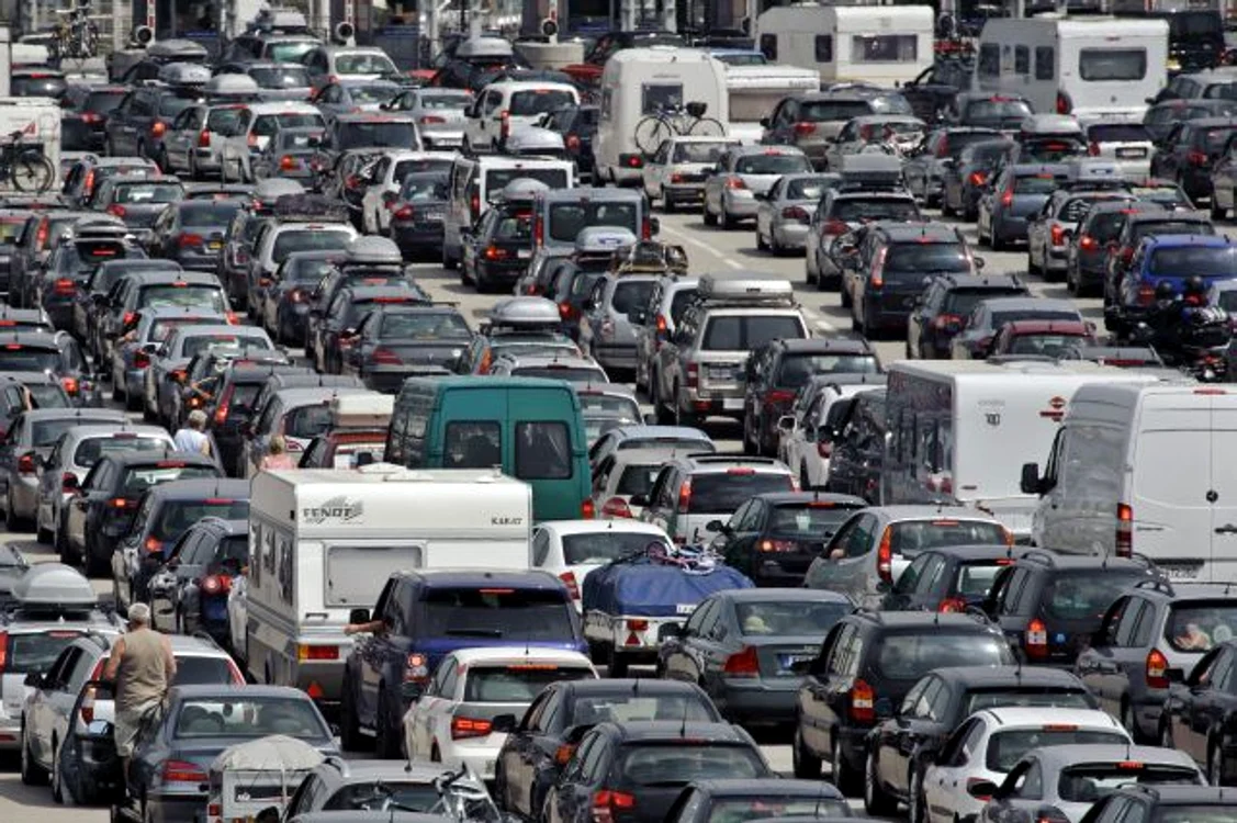 Trafic mare pe A7 spre mare