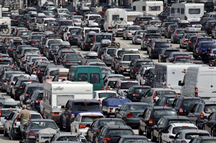 Trafic mare pe A7 spre mare