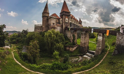 Castelul Corvinilor HD jpg