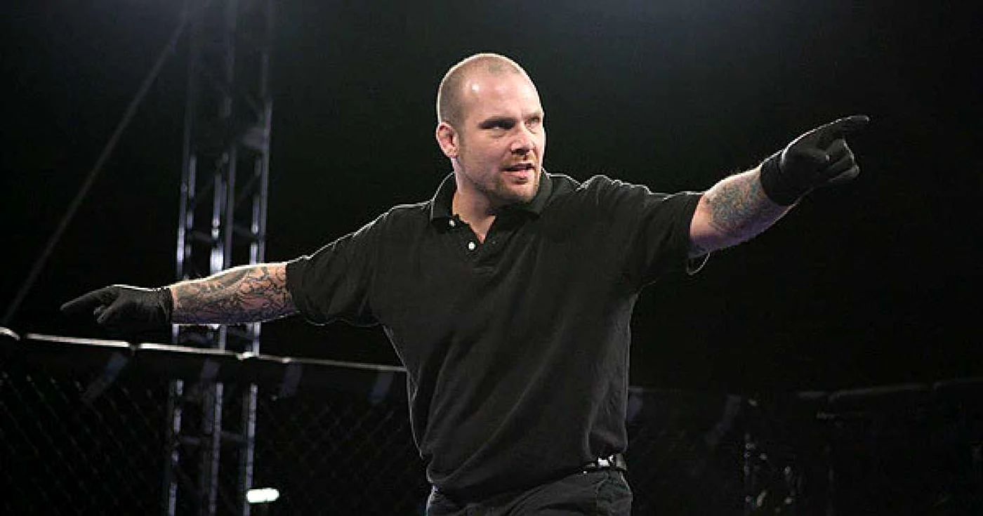 Josh Rosenthal, considerat cel mai bun arbitru din lume FOTO mmabay.co.uk