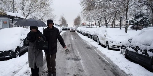 Ninsoare zapada la Salonic Grecia FOTO Profimedia