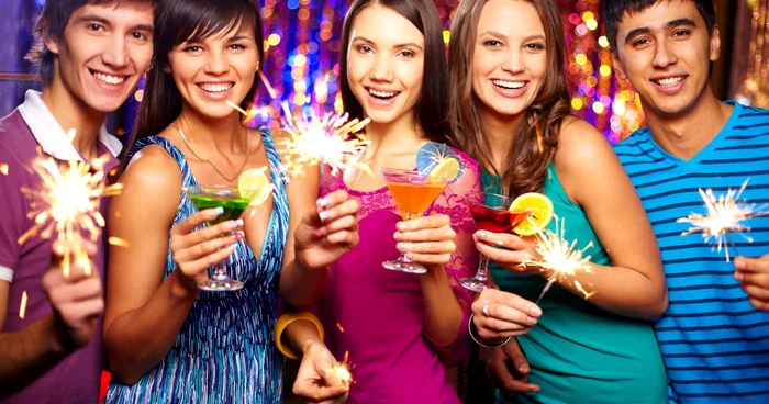 Lumina artificiilor îndepărtează spiritele rele, spune o superstiţie FOTO Shutterstock