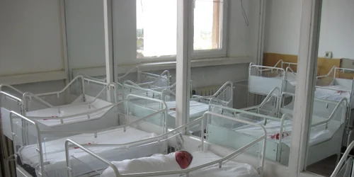 Peste 7.200 de copii au venit pe lume în Prahova în 2008-imagine arhivă