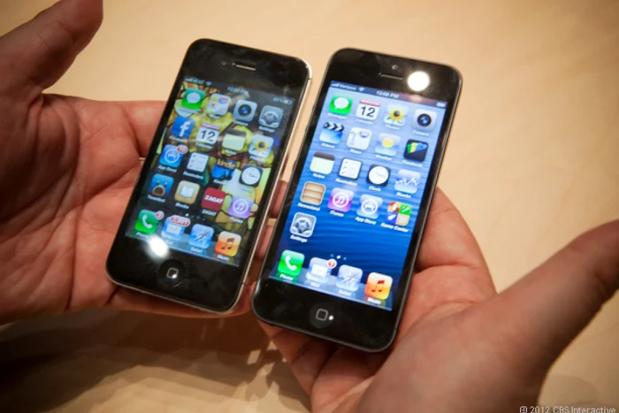 Viitorul şi trecutul de la Apple: iPhone 4S vs. iPhone 5. FOTO CNet