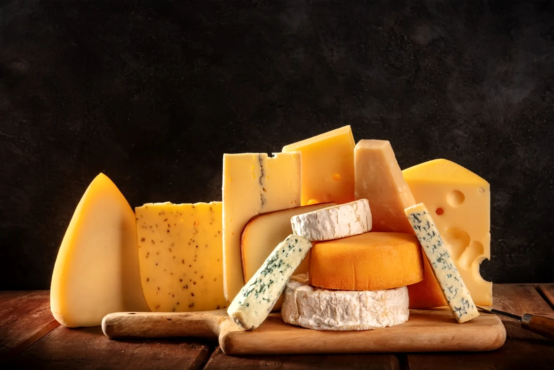Un anumit tip de brânză poate fi perfect pentru dietă / foto: Shutterstock