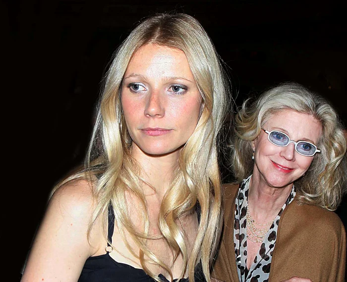Gwyneth şi mama ei, Blythe, de 77 de ani, arată mult mai tinere decât vârsta lorFoto: Profimedia