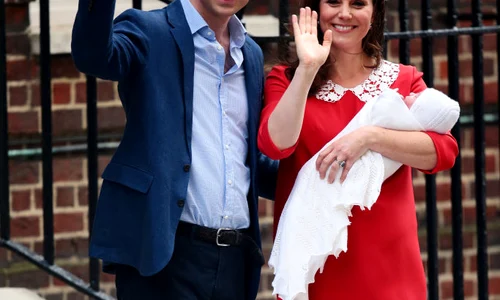 The Duke & Duchess Of Cambridge Depart The Lindo Wing With Their New Son jpeg
