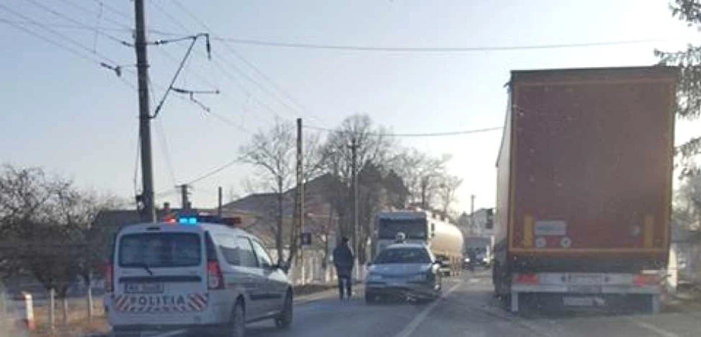 Impactul a avut loc la trecerea de pietoni FOTO Radar Arad
