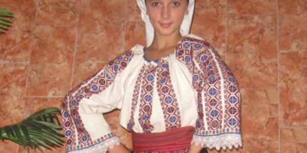 Bacău: Portret/Silvia Bordeianu: „Muzica populară mă reprezintă“