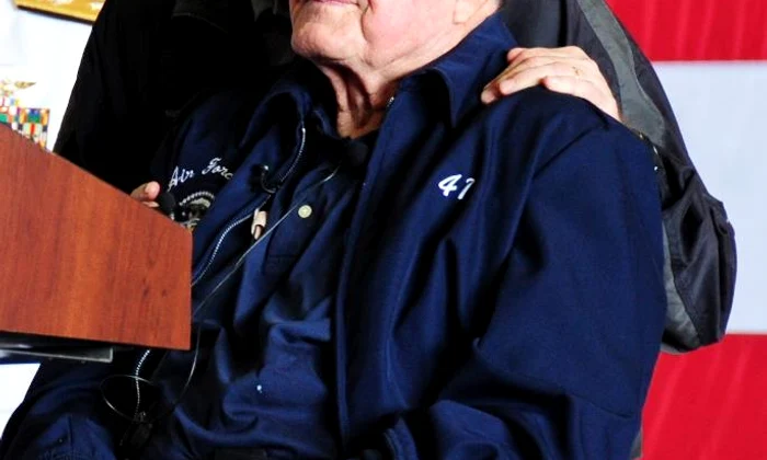 3 george bush si george w bush 6 jpg jpeg