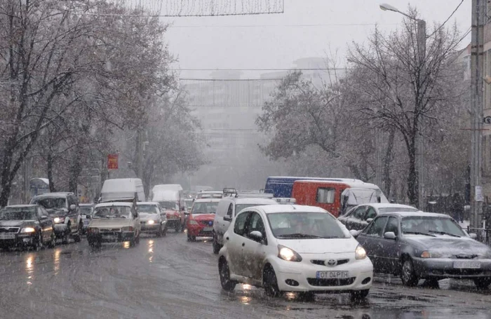 Iarna nu se lasă "dusă" prea uşor  (FOTO: Mugurel Manea)