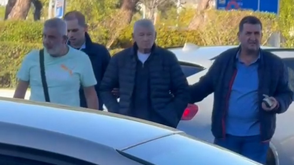 Sorin Oprescu va fi audiat luni în Grecia. Autoritățile elene investighează o posibila tentativă de fugă, pentru a scăpa de extrădare