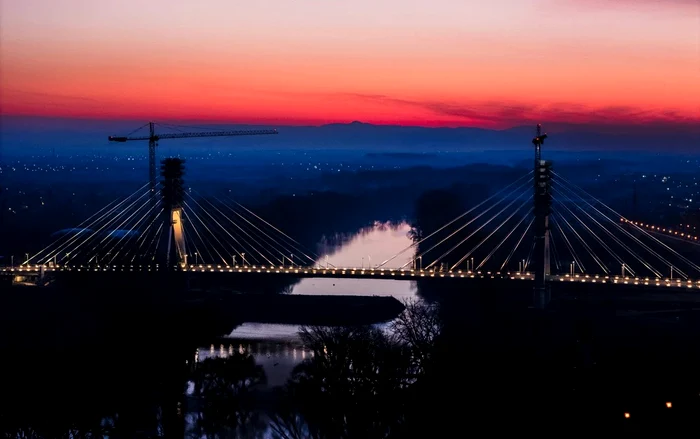 Construcţia spectaculoasă,  o emblemă a oraşului de pe Someş