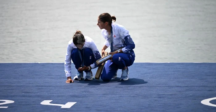 Ionela Cozmiuc, ajutată de Gianina van Groningen. Foto Raed Krișan/GSP