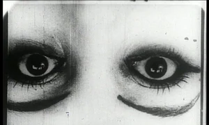 Seară de cinema experimental jpeg
