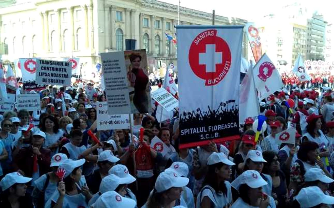 Miting al sindicatelor din Sănătate în Capitală FOTO Elena Stolerciuc