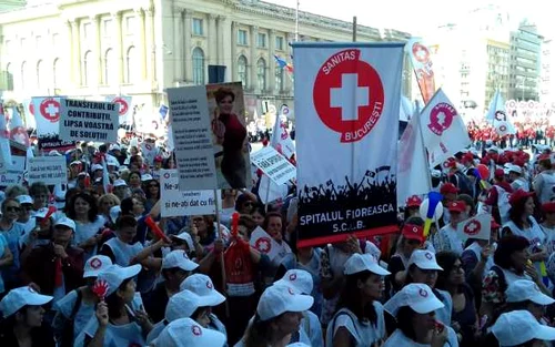 Miting al sindicatelor din Sănătate în Capitală FOTO Elena Stolerciuc