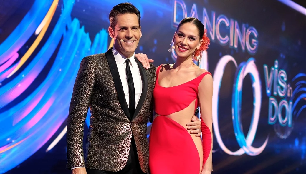 Ștefan Bănică și irina Fodor, prezentatorii show-ului. Foto: Antena 1