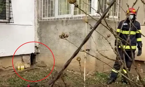 pompieri femeie gura aerisire png