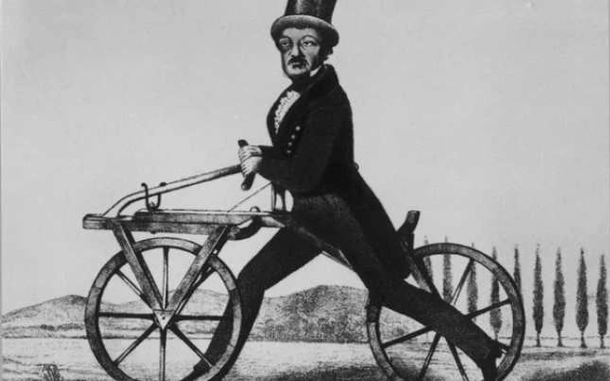 Bicicleta împinsă cu picioarele FOTO www.quora.com