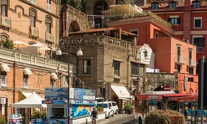 640px Sorrento buidings jpg