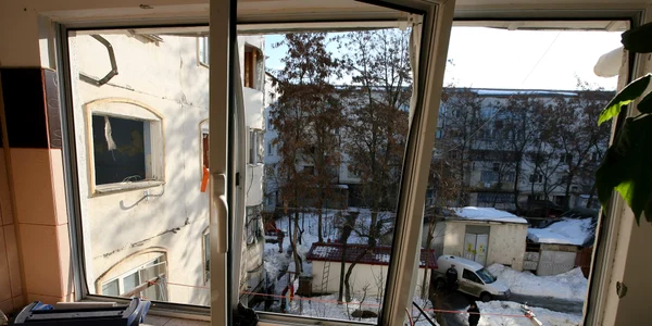 Apartament distrus de explozie la Holboca