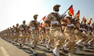 gardienii revolutiei jpg