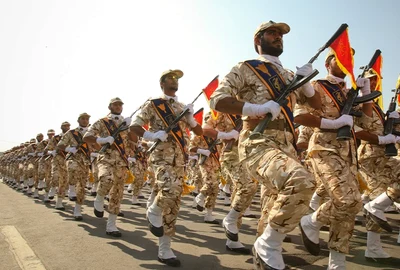 gardienii revolutiei jpg