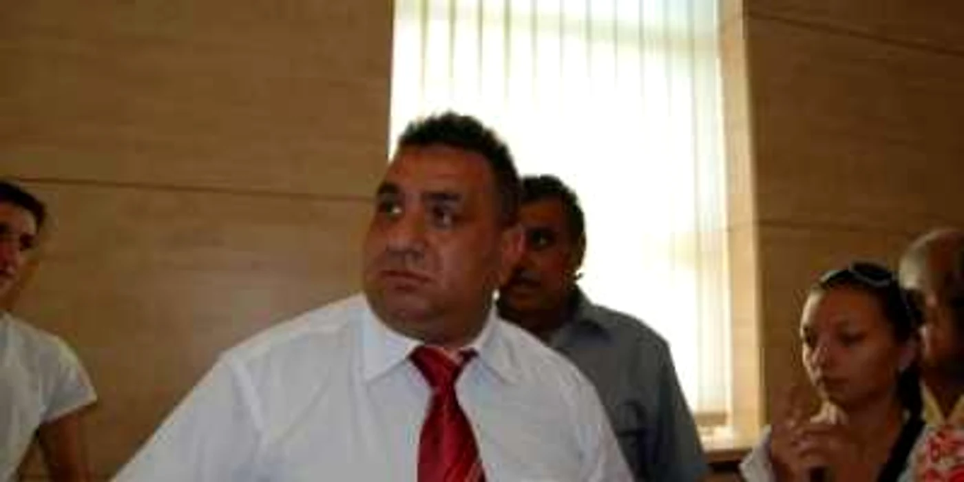 Slatina: Bercea: „Au venit la mine să-mi ceară sfatul şi le-am spus să stea cuminţi”