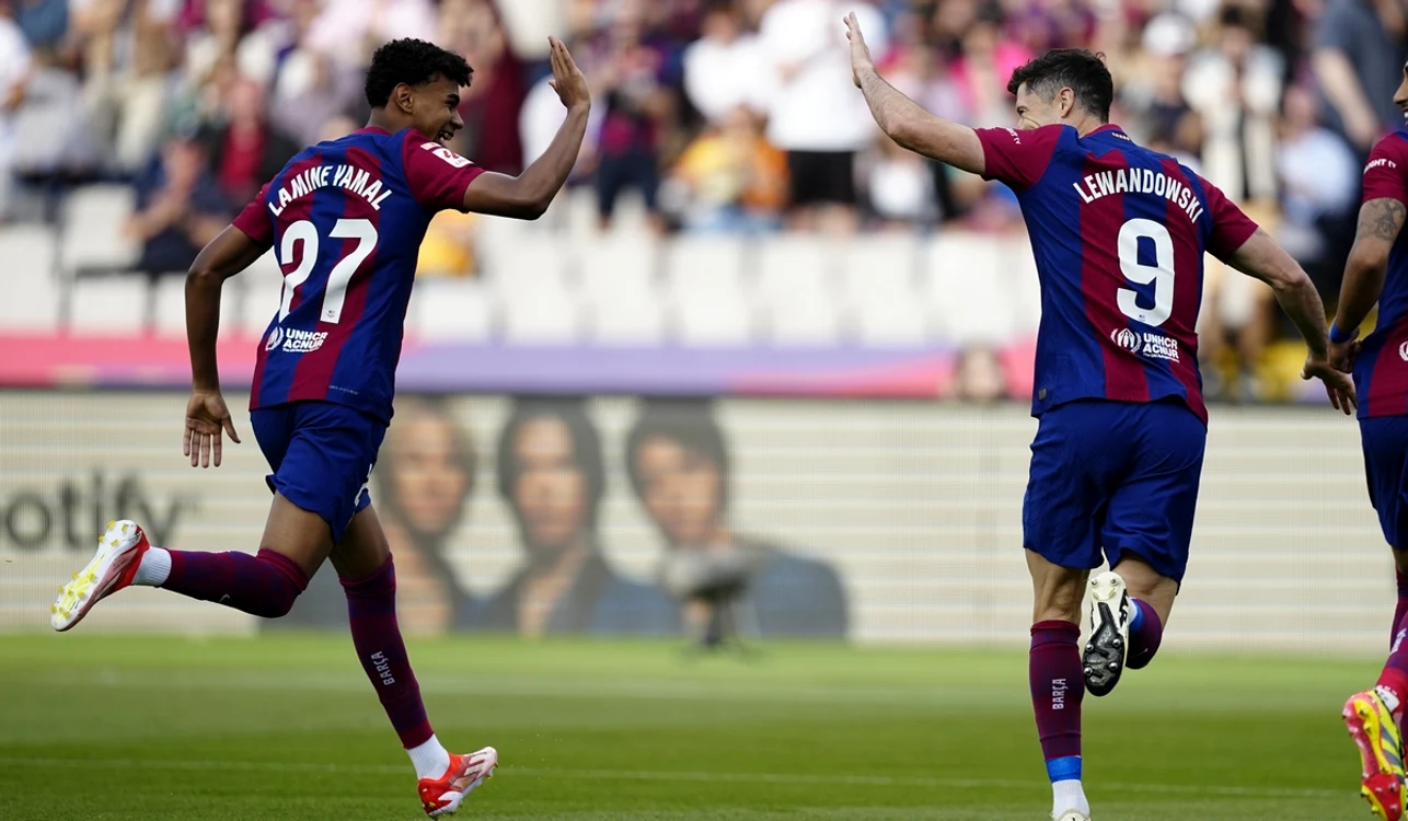 FC Barcelona are toate șansele să aibă un nou antrenor (FOTO: EPA)