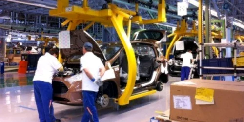 Angajaţii Ford din Craiova au smenat Contractul Colectiv de Muncă