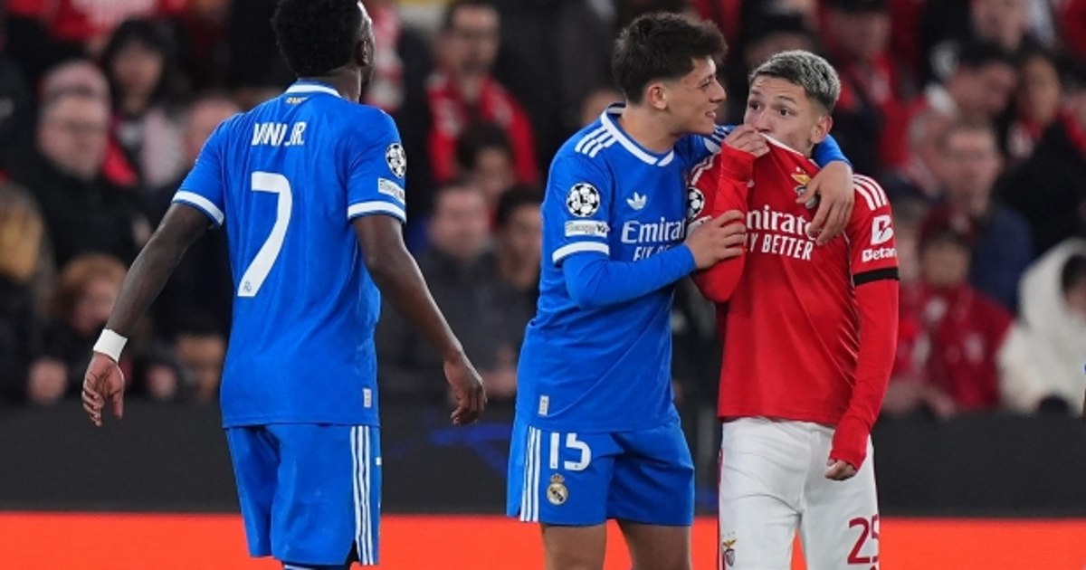 Cupa Mondială vine cu reguli noi: fotbaliști eliminați dacă își acoperă gura în timp ce li se adresează adversarilor