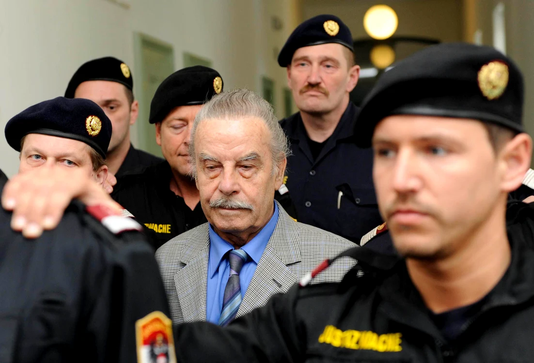 Josef Fritzl rămâne în închisoarea de maximă securitate