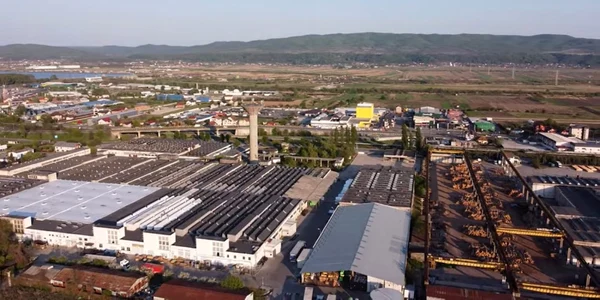 Zona industrială în care se află o stradă care urmează să primească numele unuia dintre fondatorii Brandului Boromir în Râmnicu Vâlcea Foto Adevărul