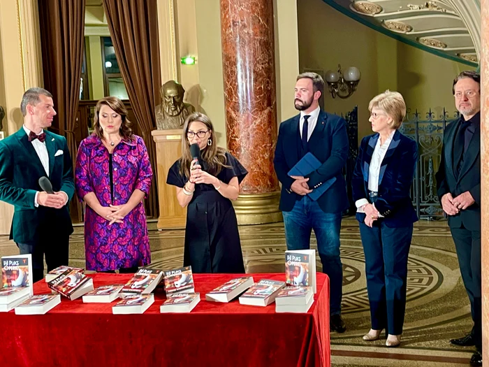 Marius Constantinescu, Cellia Costea, Irina Cerchia, Florin Estefan, Luminița Arvunescu