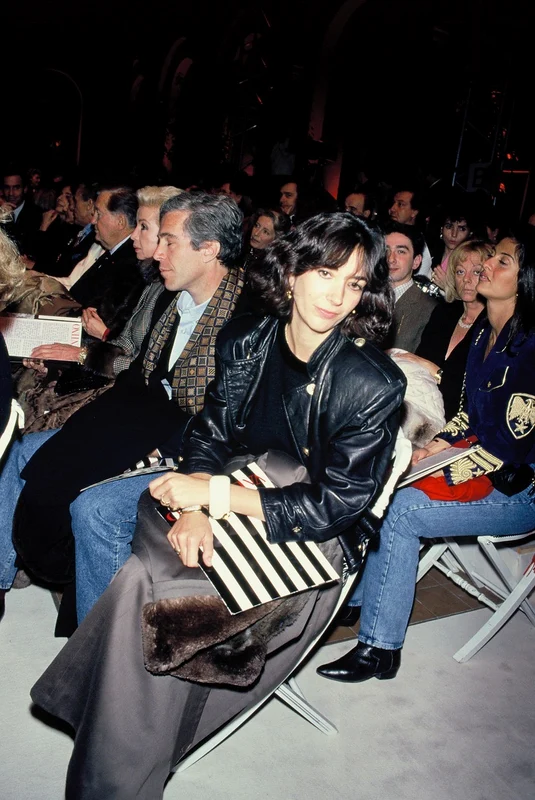 1 cine e ghislaine maxwell iubita lui jeffrey epstein cel care a abuzat sexual ani in sir numeroase minore 4 jpg jpeg