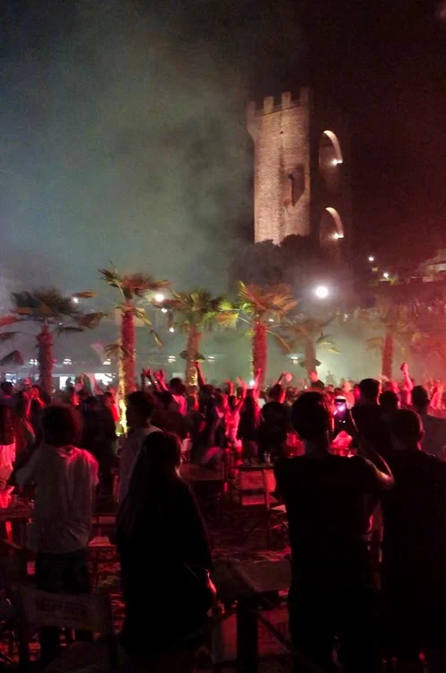 Euforia meciului, trăită în țara campionilorfoto: arhivă personală