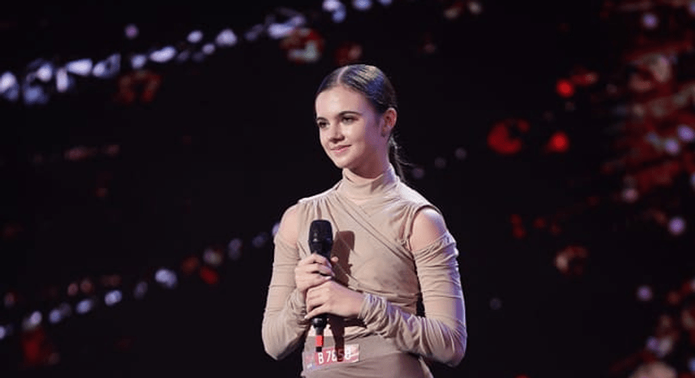 „Românii au talent“. Bobonete a dat Golden Buzz pentru un dans desprins de pe altă planetă. „Îmi vine să plătesc bilet“