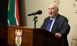 Joseph Stiglitz laureat al premiului nobel foto X jpg