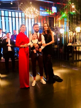 Lena Enache renunță la procesul împotriva nașului Laurențiu Reghecampf foto: Facebook 