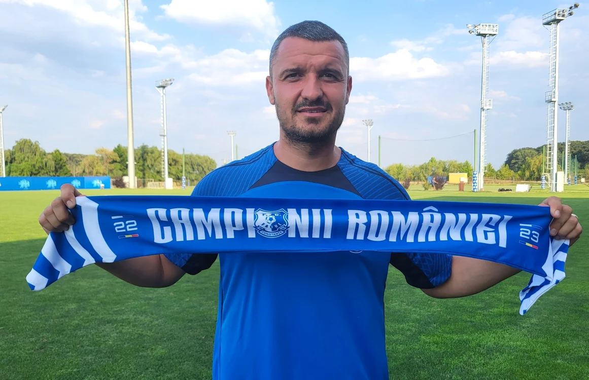 Constantin Budescu a rezistat doar 8 luni la Farul. Foto Facebook