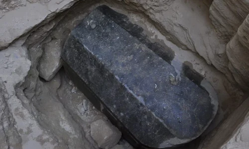 Sarcofag ptolemeic, descoperit în Alexandria jpeg