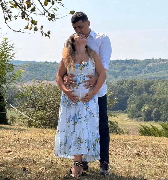 Cei doi mai au împreună un copil