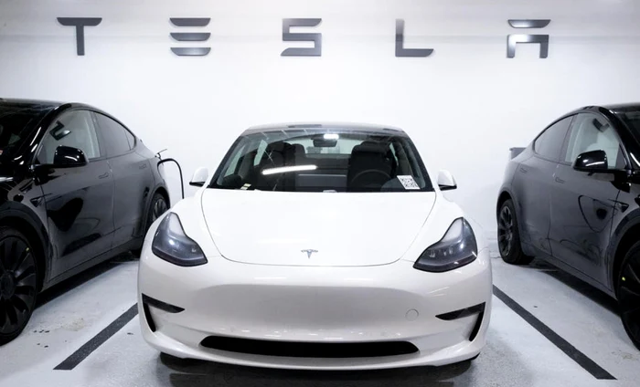 Tesla, obligată să plătească 329 de milioane de dolari după un accident mortal cauzat de Autopilot
