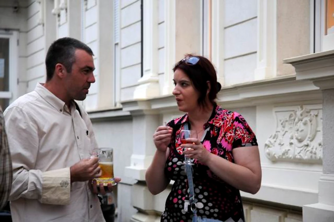 O cetate desenată dialog cu Alexandru CIUBOTARIU şi Adina POPESCU jpeg