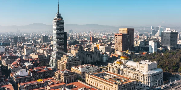 Capitala Mexicului atrage un număr mare de turiști FOTO Shutterstock jpg