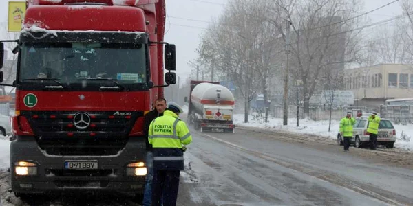 Polițiști rutieri în acțiune 